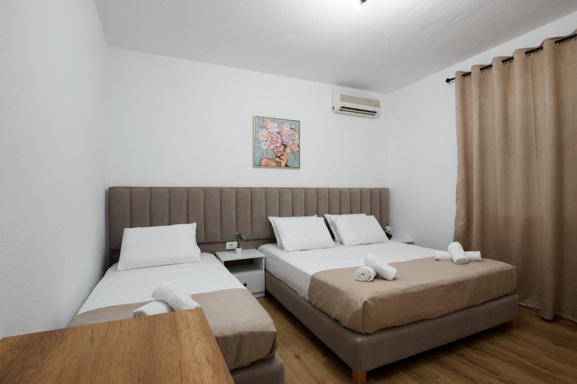 Vila Agimi 65 Gjirokastër Exterior foto