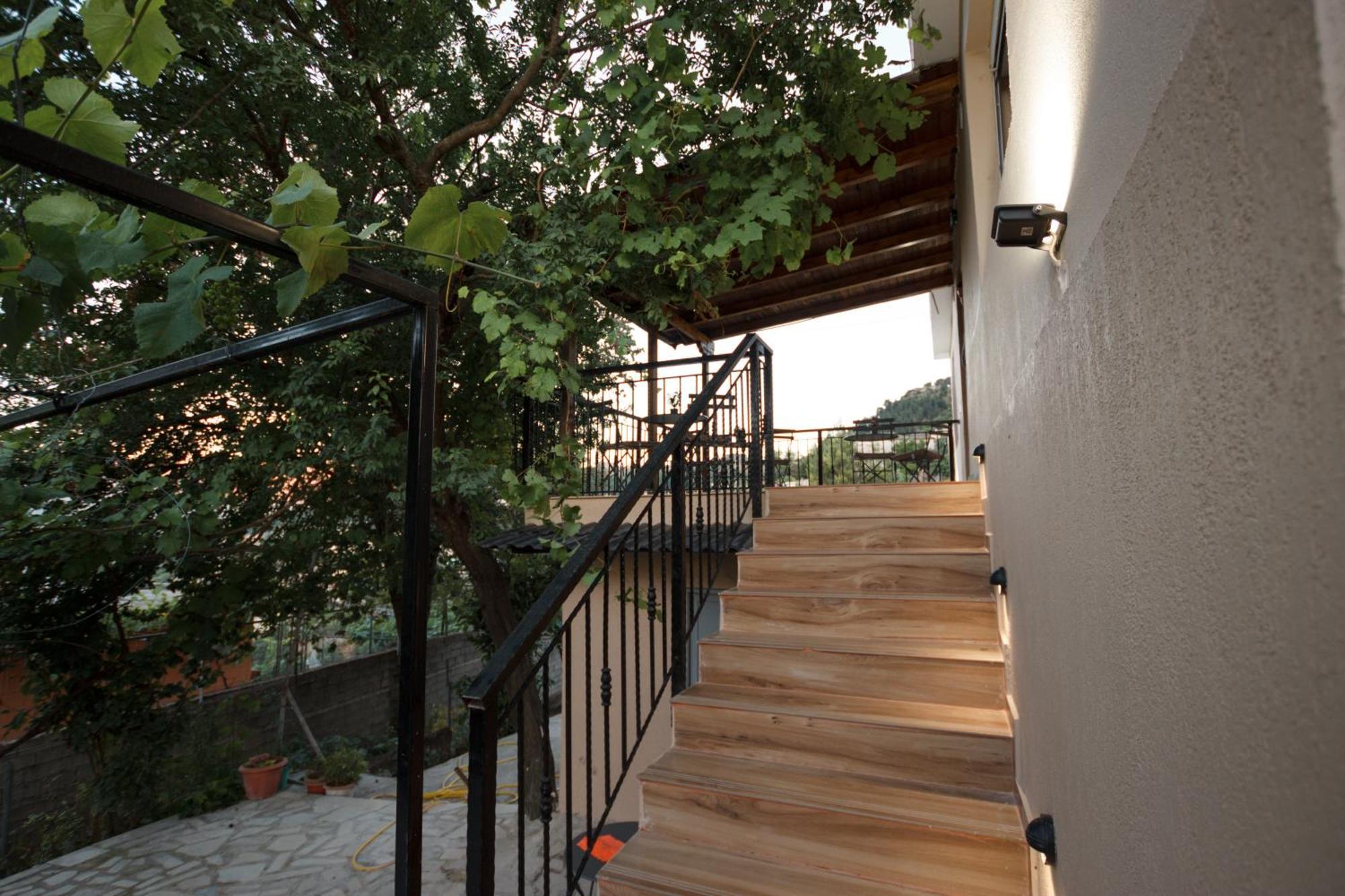 Vila Agimi 65 Gjirokastër Exterior foto